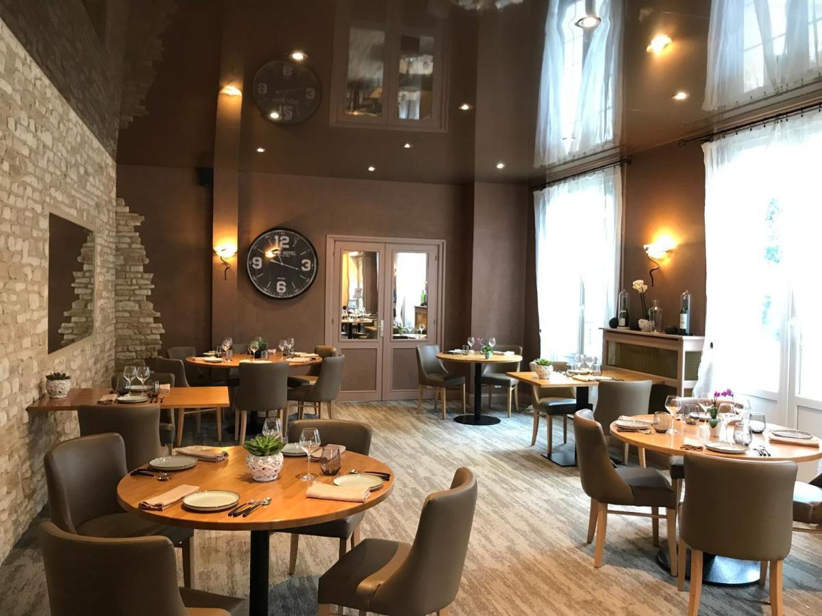 Logis Hotel-Restaurant Les Airelles Neufchâtel-en-Bray Exteriér fotografie
